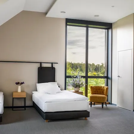 Oda ve Kahvaltı Karma House Goscienczyce 4*