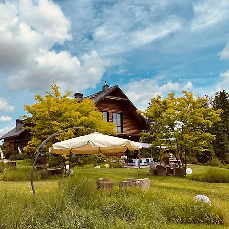 Karma House Goscienczyce Bed & Breakfast *