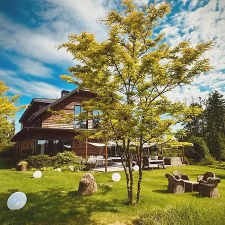 Karma House Goscienczyce 4*