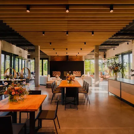 Karma House Goscienczyce 4*